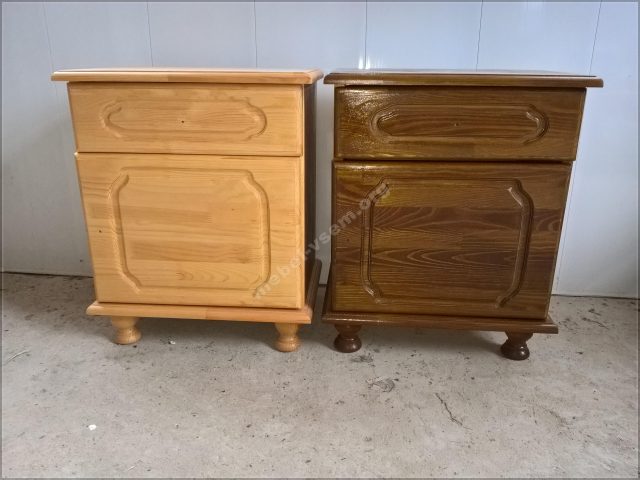 Тумбочка ящик-дверца из массива
